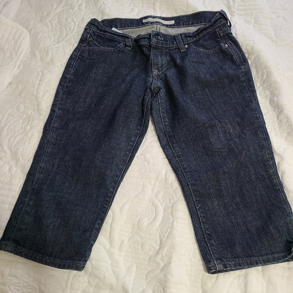 Old navy woman's shorts size 2